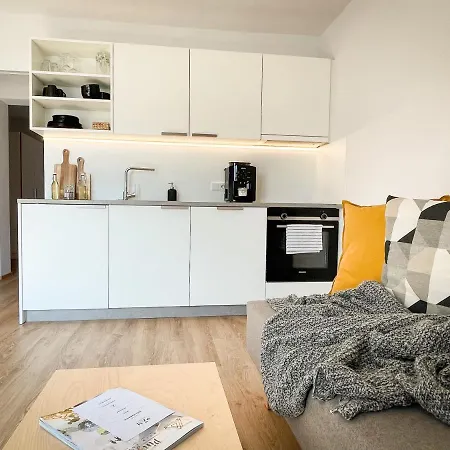 Apartment Pam *