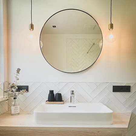 Pam Apartment *